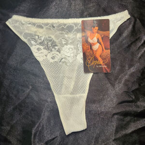New Vintage Sophia by Delicates Lace Ivory Thong
